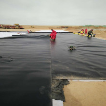 土工膜的创新应用 复合土工膜蓄水池的建设与优势