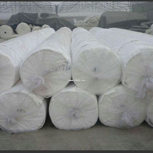 定制糙面土工膜与批发玻纤格栅、经编复合土工膜 现代工程材料的选择与应用